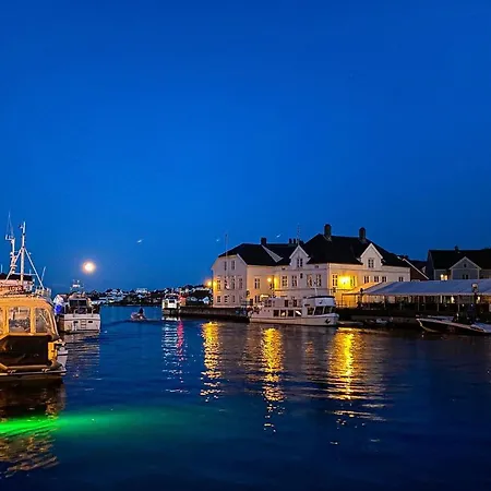 Stunning In With Wifi Apartment Arendal