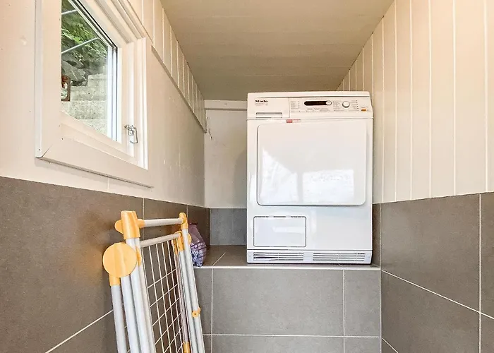 Stunning In With Wifi Lejlighed Arendal